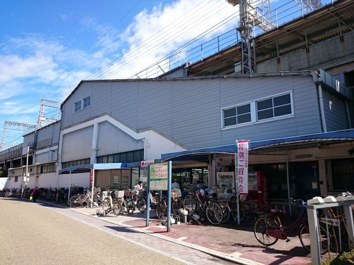 ツインコートいたくらの周辺