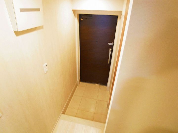 デュオステージ北千住の玄関