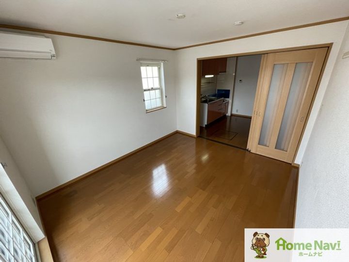 ファシネイション春日1の内装