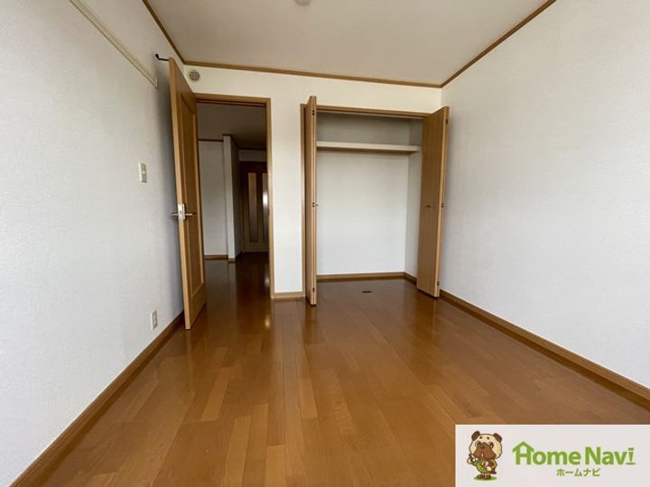 ファシネイション春日1の内装