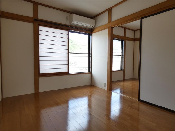 メゾンドオザキの居間