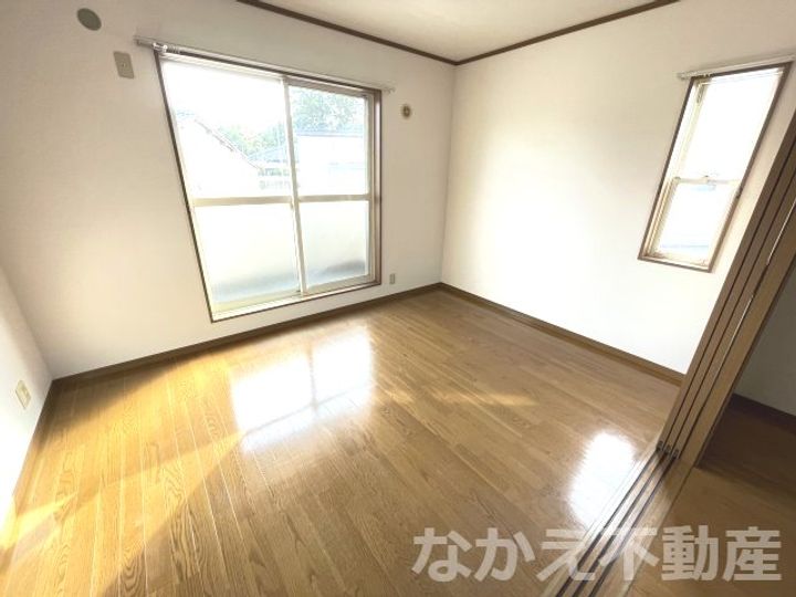 徳島県小松島市中田町字奥林(アパート)の賃貸物件の居間