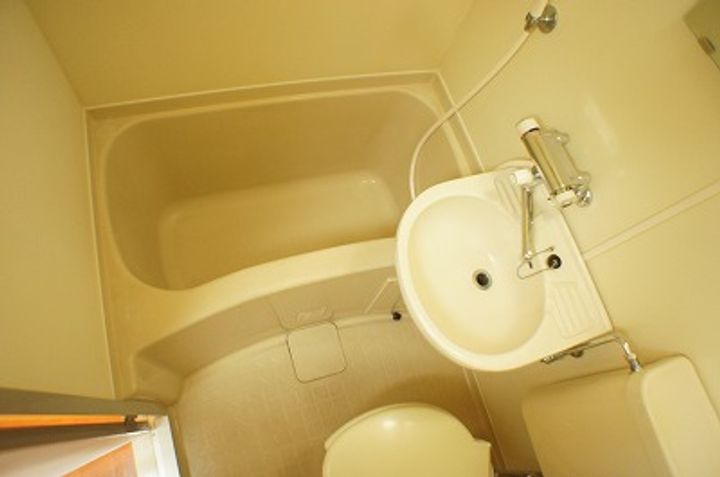 メイプル国立の内装