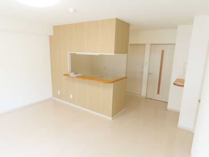 長崎県長崎市石神町(マンション)の賃貸物件の居間