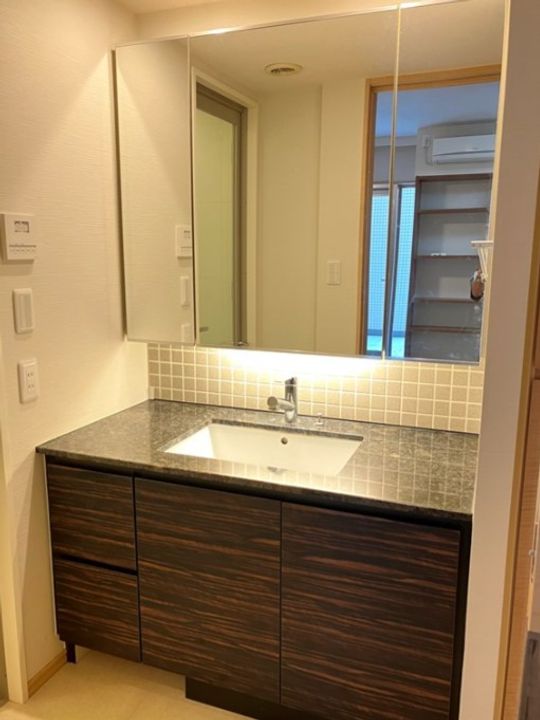 パークホームズ横濱松ヶ丘の内装