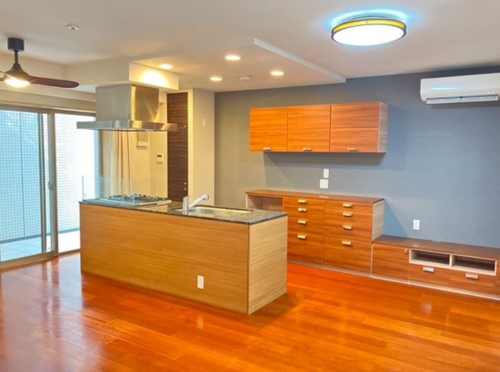 パークホームズ横濱松ヶ丘の居間