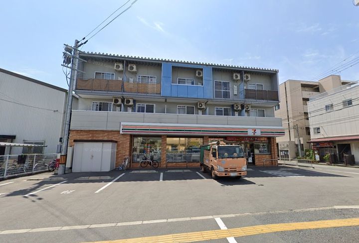 シェノールカノンの周辺