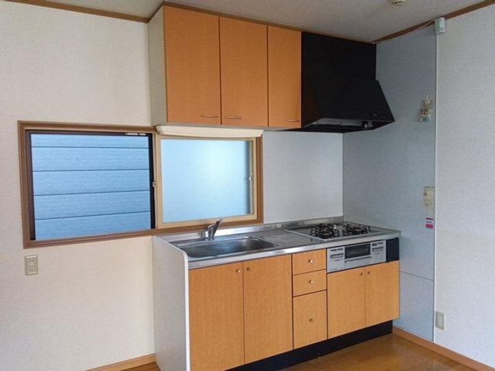 山形県酒田市東大町1(一戸建)の賃貸物件のキッチン