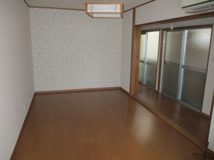 広島県広島市西区楠木町4(一戸建)の賃貸物件の居間