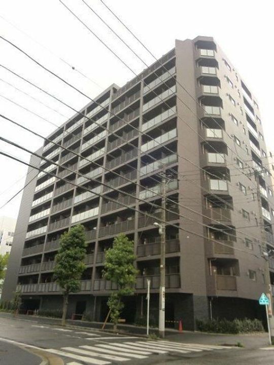 フェニックス新横濱クアトロの外観