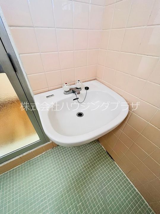 ハイムママタの内装