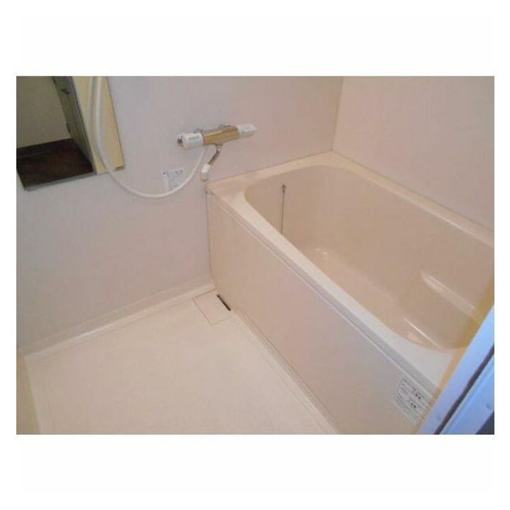 グランディール麻布十番の風呂