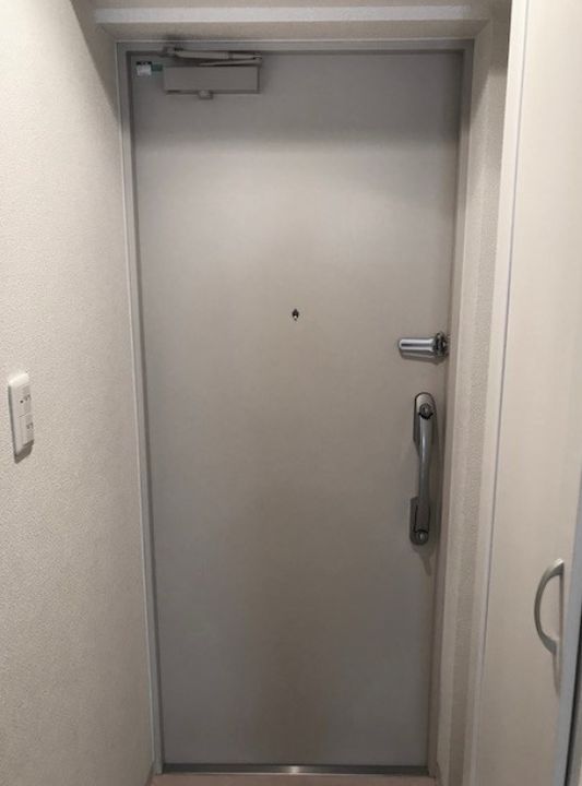 神奈川県横浜市南区永田北2(マンション)の賃貸物件の玄関