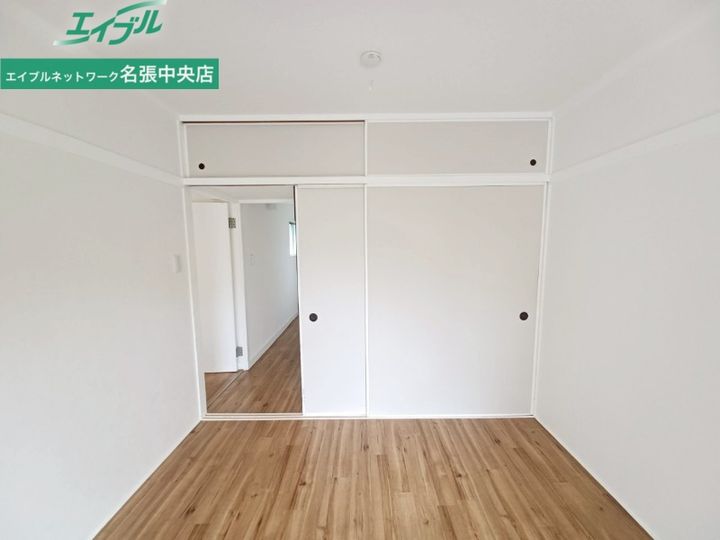 グランドヒルズ桔梗が丘13号棟の内装