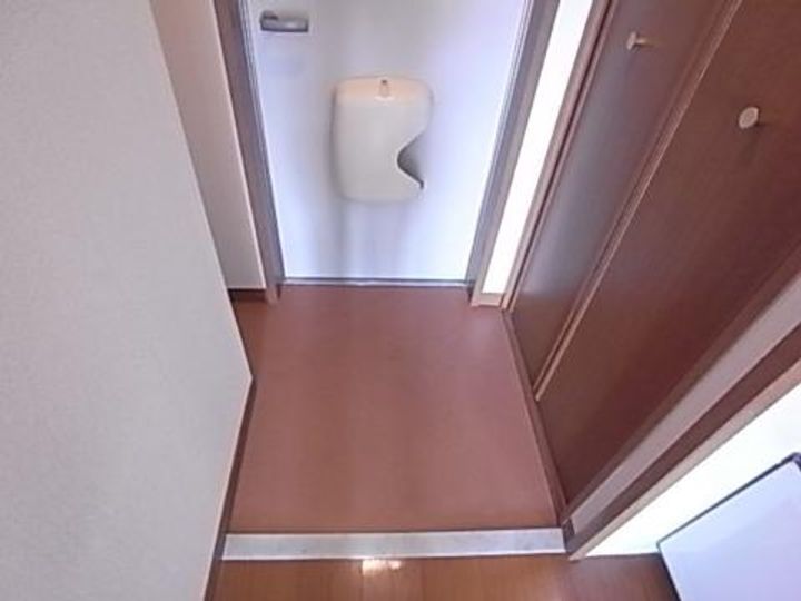 シエル金剛の玄関