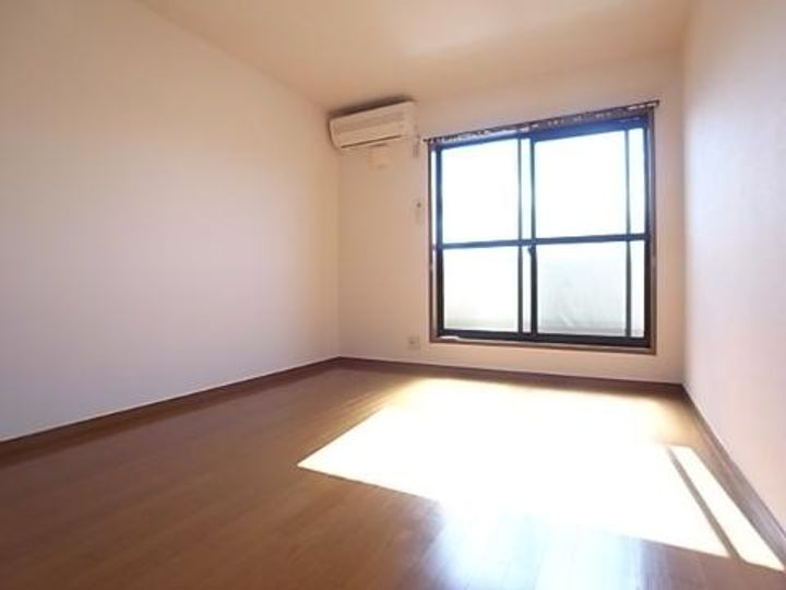 シエル金剛の居間