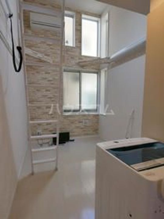 ユナイト寺前コーラルコーストの居間