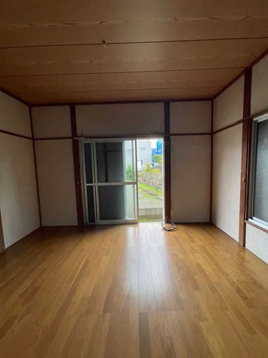 神奈川県茅ヶ崎市南湖6(アパート)の賃貸物件の居間