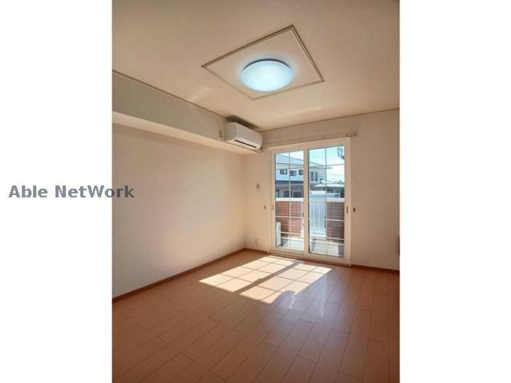 愛知県蒲郡市豊岡町池田(アパート)の賃貸物件の居間