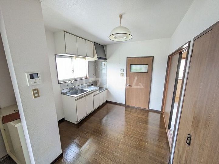 スカイコーポIの居間