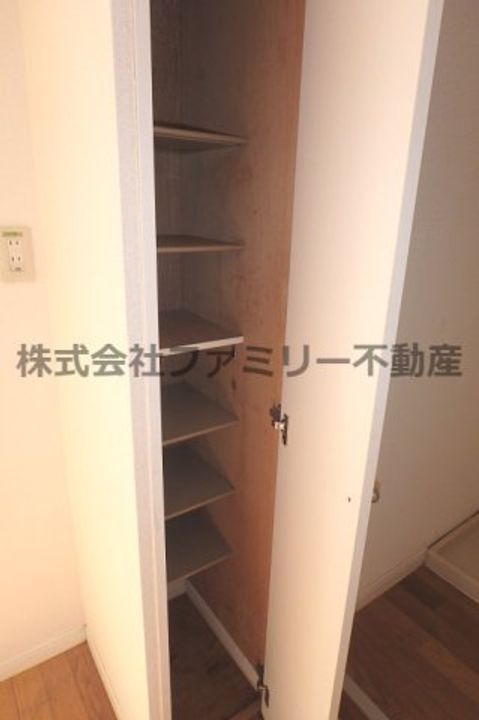 フェンテの内装