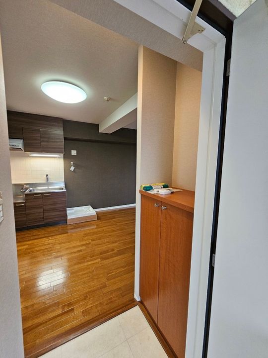 東京都立川市錦町2(マンション)の賃貸物件の玄関