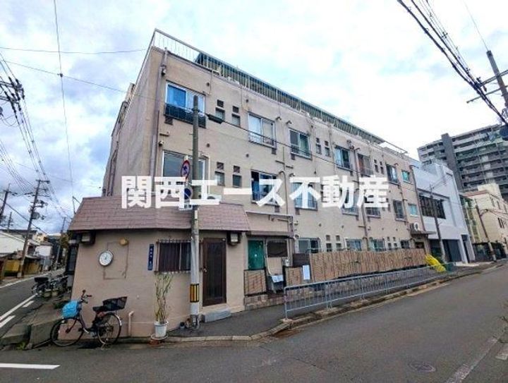長栄寺第5コープの外観