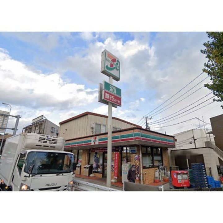 コリーナ横浜子安台の周辺