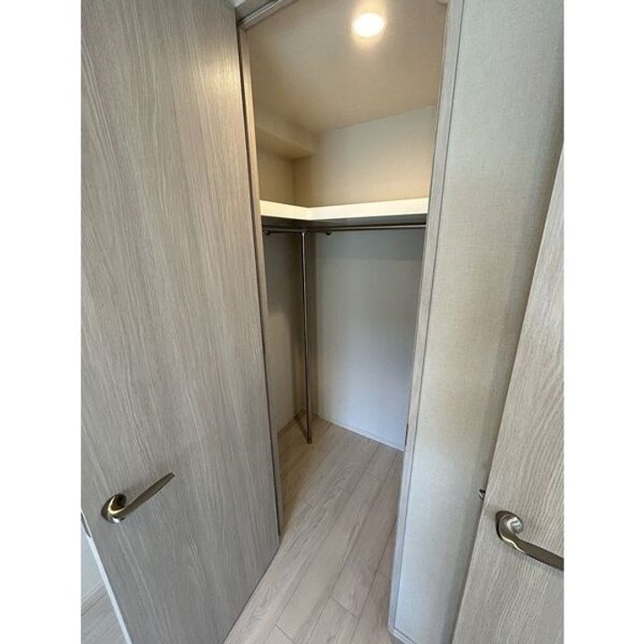 シーズンフラッツ青葉通一番町の内装