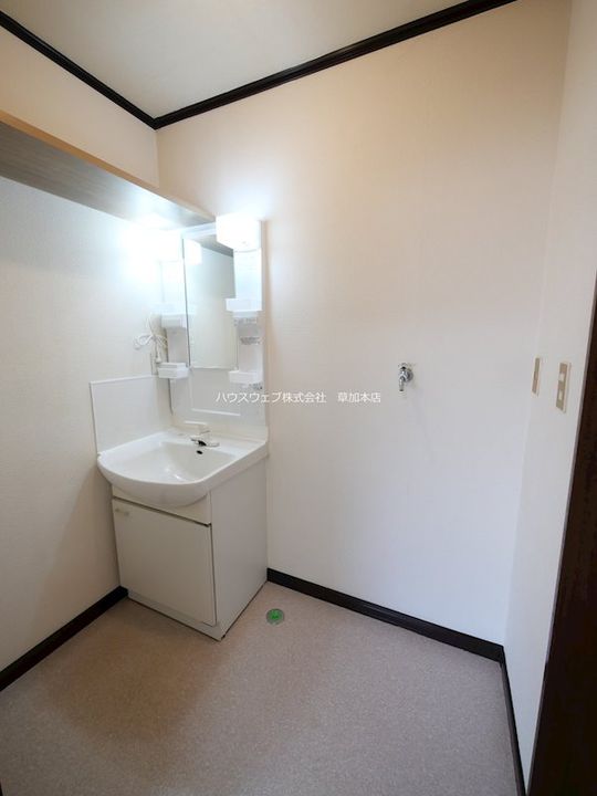 埼玉県草加市草加2(アパート)の賃貸物件の内装