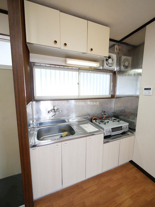 埼玉県草加市草加2(アパート)の賃貸物件のキッチン