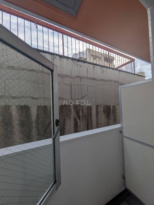 ロイヤル石川町の内装