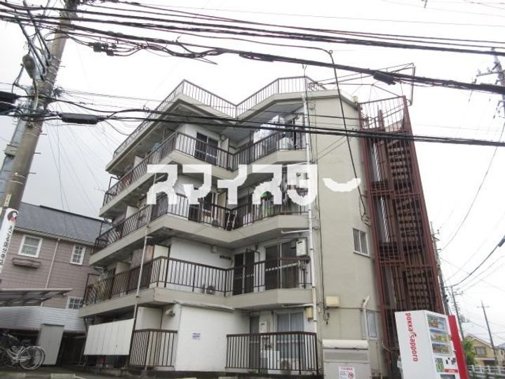 第11末廣コーポの外観