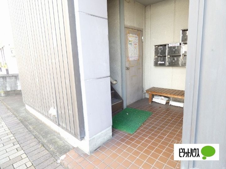 コーポ丸山の地図