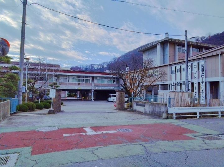 コーポ丸山の周辺