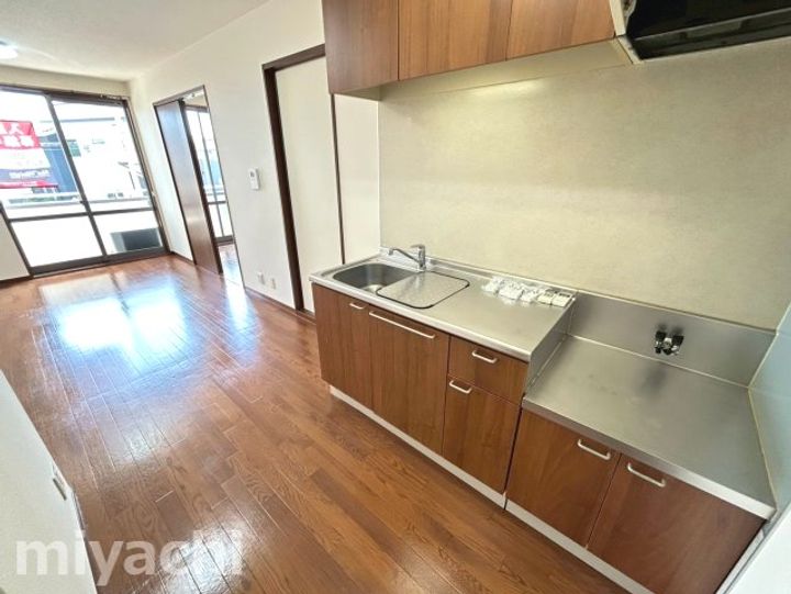 徳島県板野郡藍住町徳命字元村東(アパート)の賃貸物件のキッチン