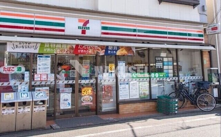 ザ クラス グランド レジデンスの周辺