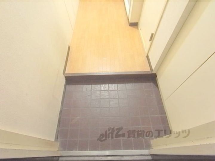 ロイヤルビーブルの玄関