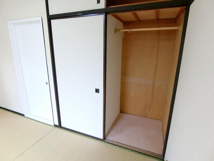 福岡アパートの内装