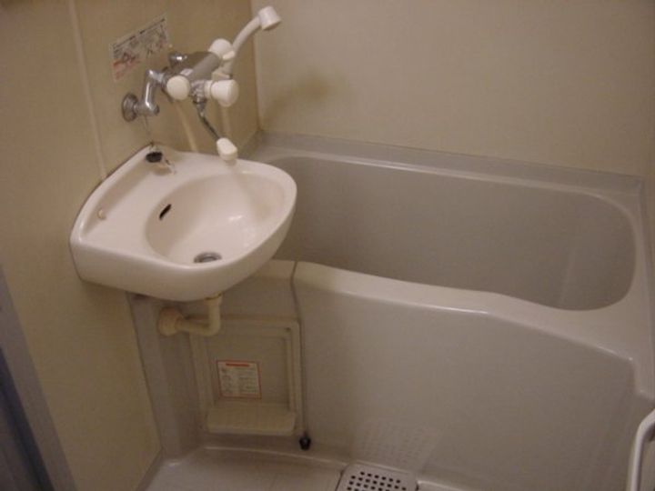 フェニックス三軒茶屋の風呂