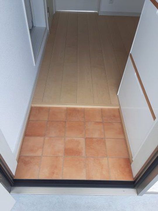 KGガーデンの玄関