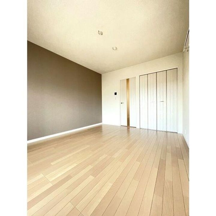 ベルズベルのその他画像