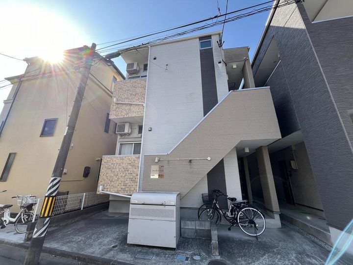 フォレストパレス上杉の外観