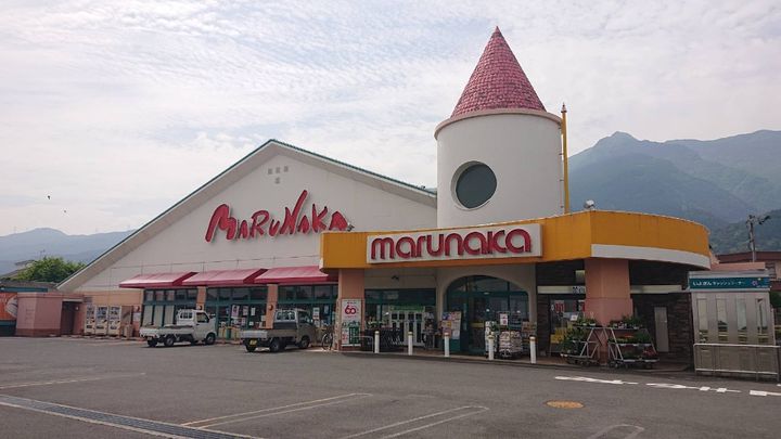 コート・ファミールの周辺