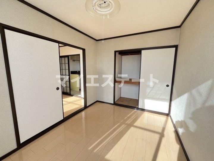 コーポ瀧の居間