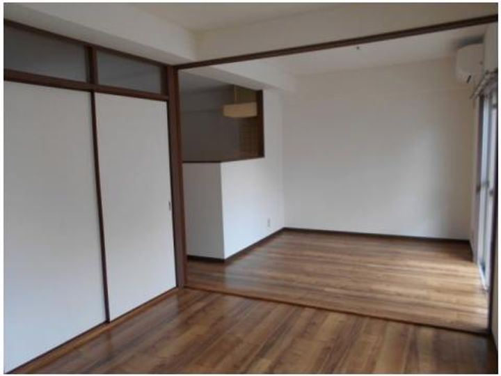 ヴィエントの居間