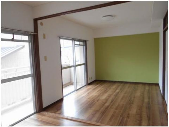 ヴィエントの居間