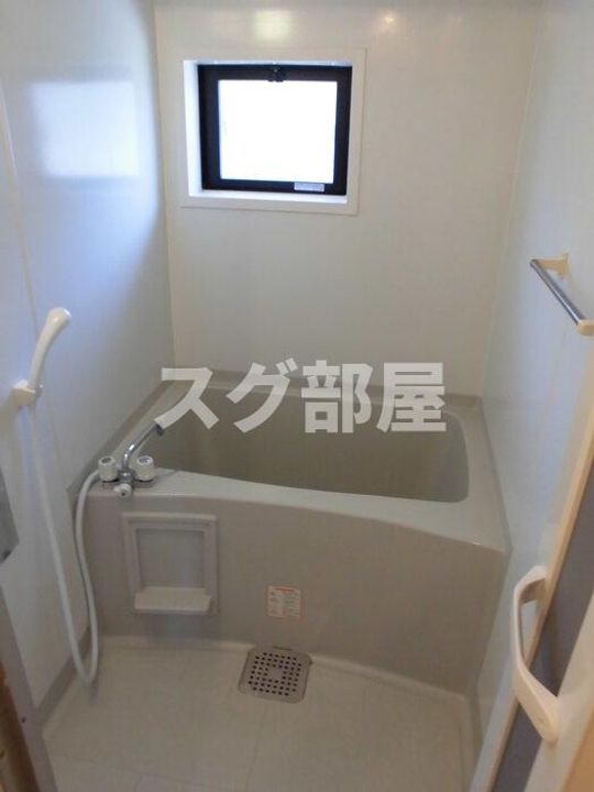 ロイヤルケビンBの風呂