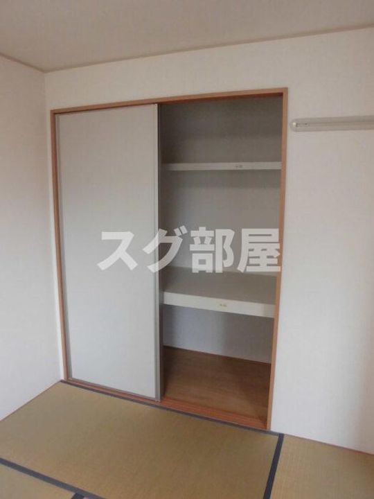 ロイヤルケビンBの内装