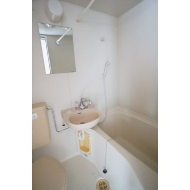 ハウスタクの風呂